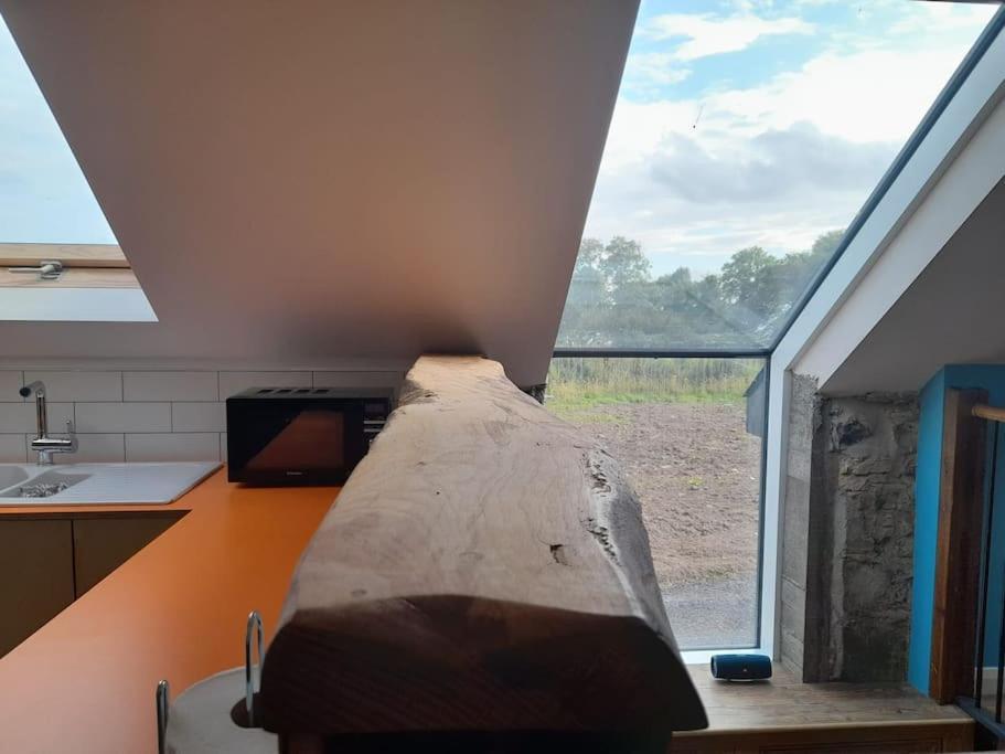 Bartholomew'S Loft At Johnsfort Raistin Exteriör bild